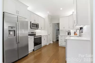 2800 Wingfield Place, Charlotte, NC 28210 - Photo 11