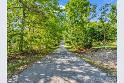 9999 Sedgewood Court, Fairview, NC 28730 - Photo 5