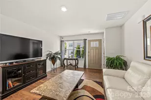 2 Chambers Garden Dr, Arden, NC 28704 - Photo 11