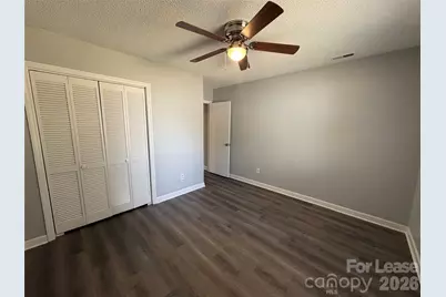 3600 Cobbleridge Drive, Charlotte, NC 28215 - Photo 5