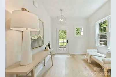 201 Coxe Avenue, Charlotte, NC 28208 - Photo 3