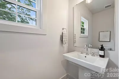 201 Coxe Avenue, Charlotte, NC 28208 - Photo 19
