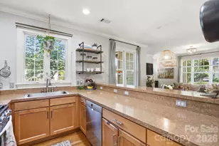 534 Spring St, Davidson, NC 28036 - Photo 17