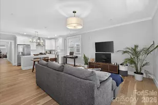 2151 McClintock Rd, Charlotte, NC 28205 - Photo 5