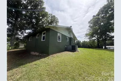 341 Lake Road, Rockingham, NC 28379 - Photo 17