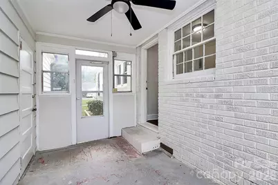 5726 Oak Drive, Charlotte, NC 28216 - Photo 13