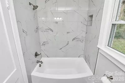 5726 Oak Drive, Charlotte, NC 28216 - Photo 19