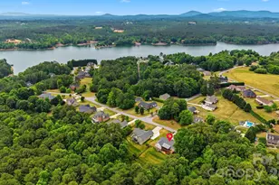 3422 North Bay Dr, Granite Falls, NC 28630 - Photo 47