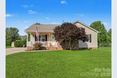 1120 W Stokes Street, China Grove, NC 28023 - Photo 1