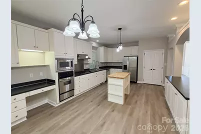 6000 Hunter Lane, Matthews, NC 28104 - Photo 11