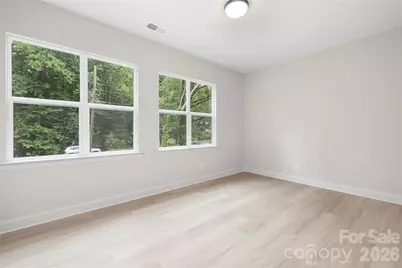 6633 Terry Lane, Charlotte, NC 28215 - Photo 15