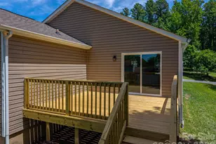 3119 Mintleaf Dr, Charlotte, NC 28269 - Photo 9