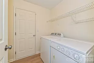 9820 Aaronda Ct, Charlotte, NC 28213 - Photo 19