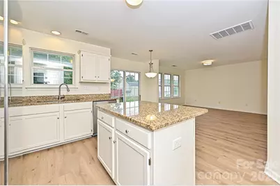 9820 Aaronda Court, Charlotte, NC 28213 - Photo 11