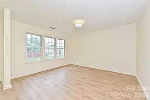 9820 Aaronda Ct, Charlotte, NC 28213 - Photo 13