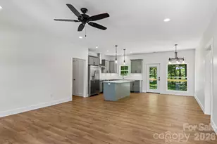 36 Haywood Xing Dr, Hendersonville, NC 28791 - Photo 11