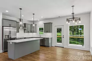 36 Haywood Xing Dr, Hendersonville, NC 28791 - Photo 15