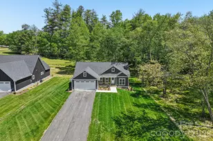 36 Haywood Xing Dr, Hendersonville, NC 28791 - Photo 47