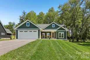36 Haywood Xing Dr, Hendersonville, NC 28791 - Photo 5