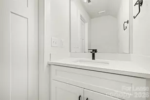 2146 N Graham St, Charlotte, NC 28206 - Photo 19