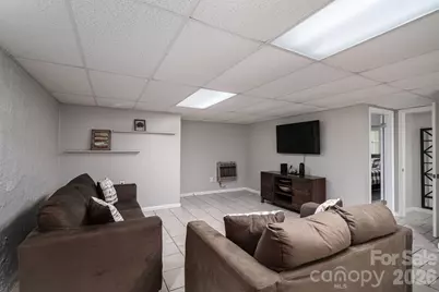 6097 Tuckborough Road, Hickory, NC 28602 - Photo 29