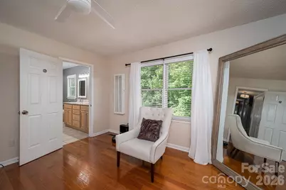 6097 Tuckborough Road, Hickory, NC 28602 - Photo 21