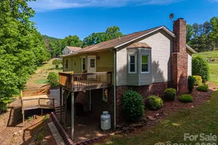 6097 Tuckborough Rd, Hickory, NC 28602 - Photo 37