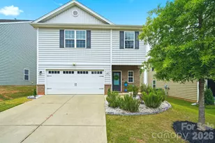 621 Cape Fear St, Fort Mill, SC 29715 - Photo 3