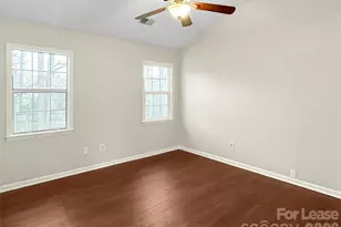 5933 Ruth Dr, Charlotte, NC 28215 - Photo 11