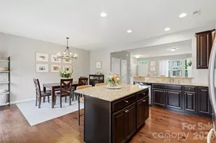 1714 Evergreen Dr, Charlotte, NC 28208 - Photo 13