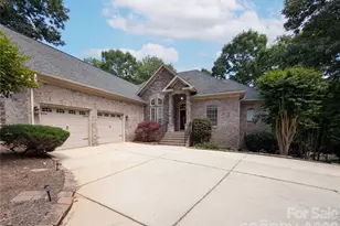 304 Catawba Crest Ln, Clover, SC 29710 - Photo 1