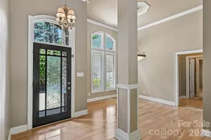 304 Catawba Crest Ln, Clover, SC 29710 - Photo 3