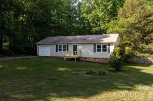 2120 40th Ave Ct NE, Hickory, NC 28601 - Photo 15