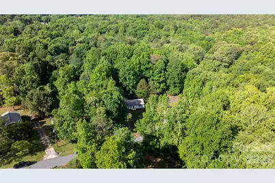 2120 40th Avenue Court NE, Hickory, NC 28601 - Photo 33