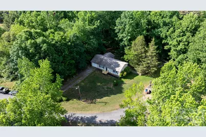 2120 40th Avenue Court NE, Hickory, NC 28601 - Photo 31