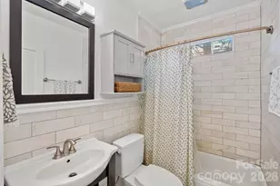 1621 Morningside Dr, Charlotte, NC 28205 - Photo 13