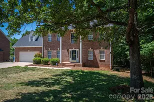 1535 20th Ave Pl NE, Hickory, NC 28601 - Photo 3