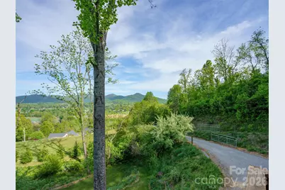 345 Moorehill Drive, Waynesville, NC 28786 - Photo 27