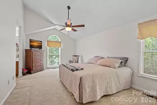 5215 Club View Dr, Concord, NC 28025 - Photo 9