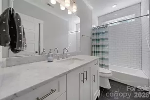 3015 Commonwealth Ave, Charlotte, NC 28205 - Photo 25