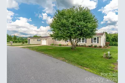448 Riverwind Drive, Hendersonville, NC 28739 - Photo 39