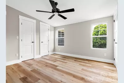 448 Riverwind Drive, Hendersonville, NC 28739 - Photo 13