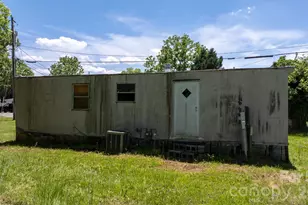 116 E 13th St, Newton, NC 28658 - Photo 3