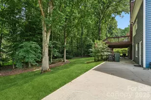 2349 Maria Lynn Ct, Gastonia, NC 28056 - Photo 41