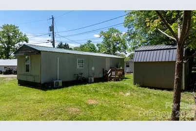 120 E 13th Street, Newton, NC 28658 - Photo 3