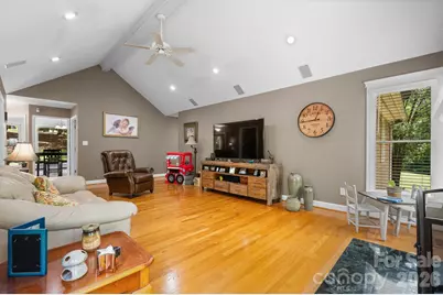 4093 Fairview Drive, Maiden, NC 28650 - Photo 5
