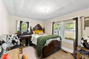 210 Stockton St, Shelby, NC 28150 - Photo 9