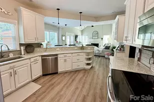 19942 Scanmar Ln, Cornelius, NC 28031 - Photo 3
