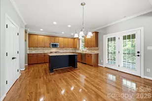 3308 Grandeur Rd, Charlotte, NC 28269 - Photo 11