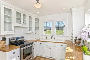 522 Calvert Rd, Brevard, NC 28712 - Photo 9